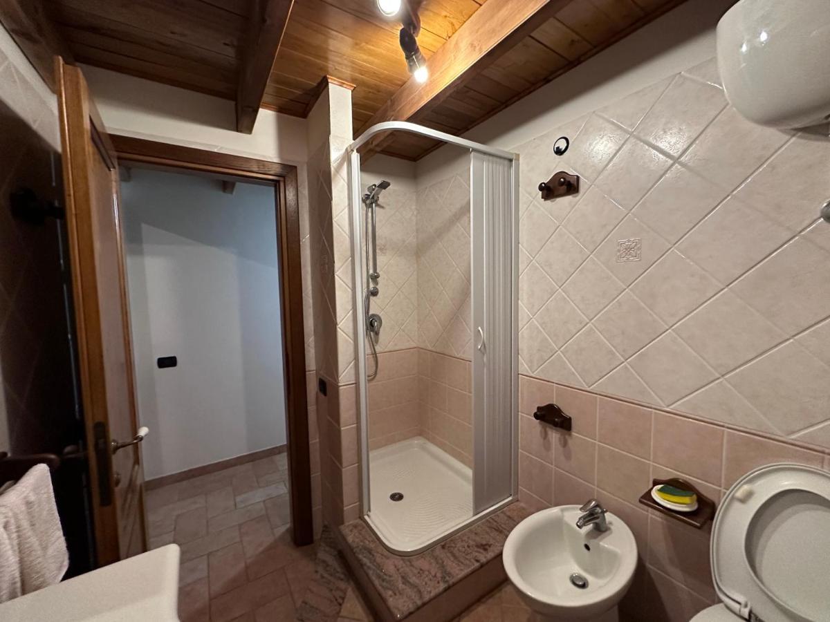 Crock House Villa Funtana Meiga Buitenkant foto